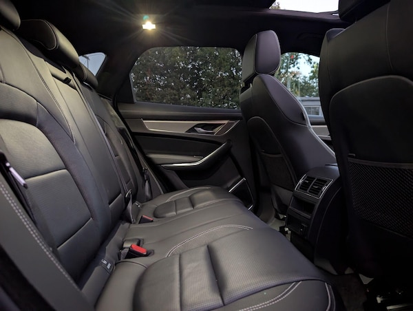 Used Jaguar F-Pace 2024 for sale - 76259934: Photo 35