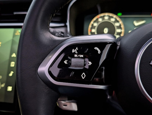 Used Jaguar F-Pace 2024 for sale - 76259934: Photo 40