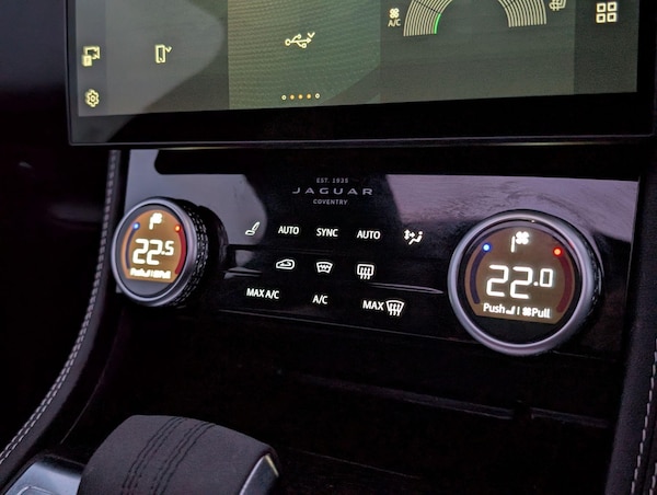 Used Jaguar F-Pace 2024 for sale - 76259934: Photo 52
