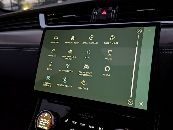 Used Jaguar F-Pace 2024 for sale - 76259934: Photo 65