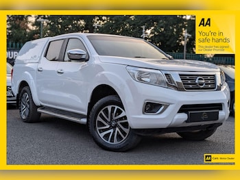 Used Nissan Navara 2017 for sale - 76166590: Photo