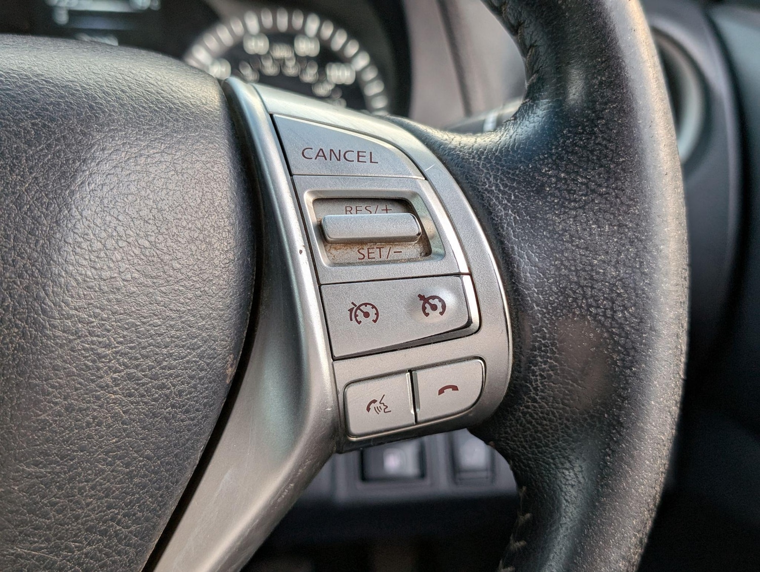Used Nissan Navara 2017 for sale - 76166590: Photo 41