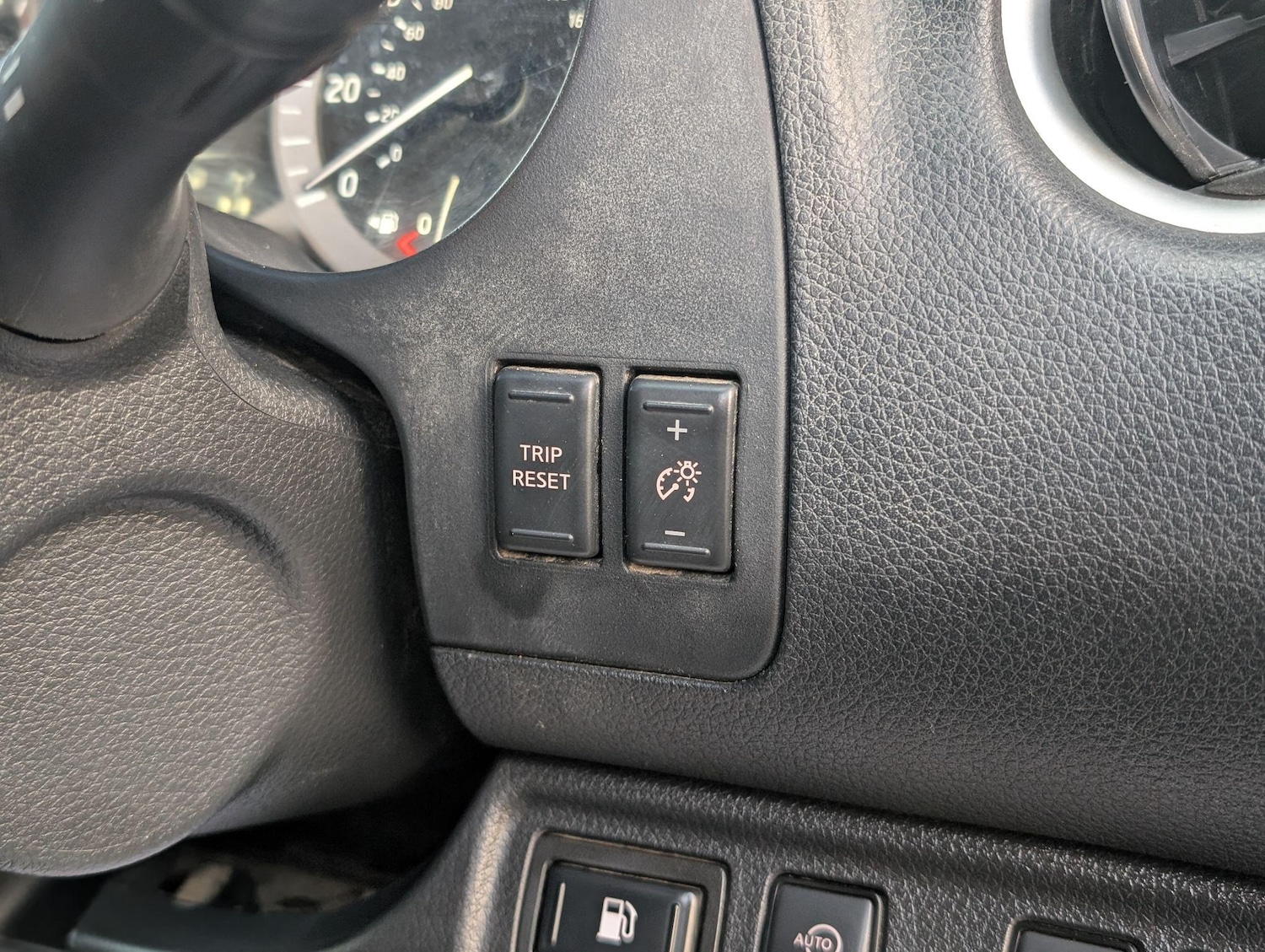 Used Nissan Navara 2017 for sale - 76166590: Photo 44
