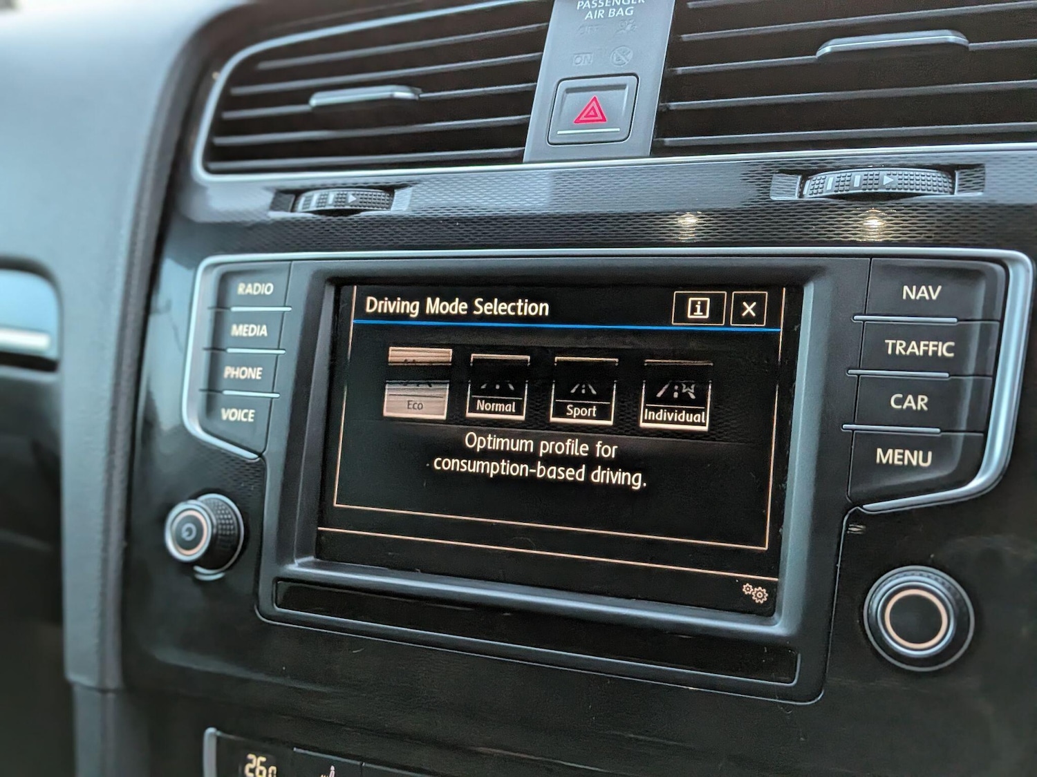 Used Volkswagen Golf 2016 for sale - 77049660: Photo 38