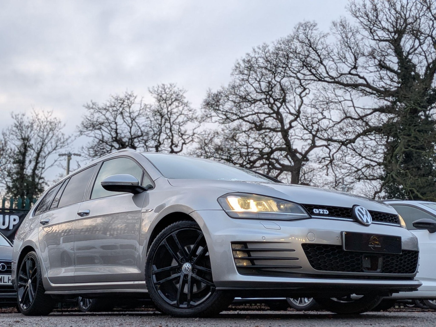 Used Volkswagen Golf 2016 for sale - 77049660: Photo 4