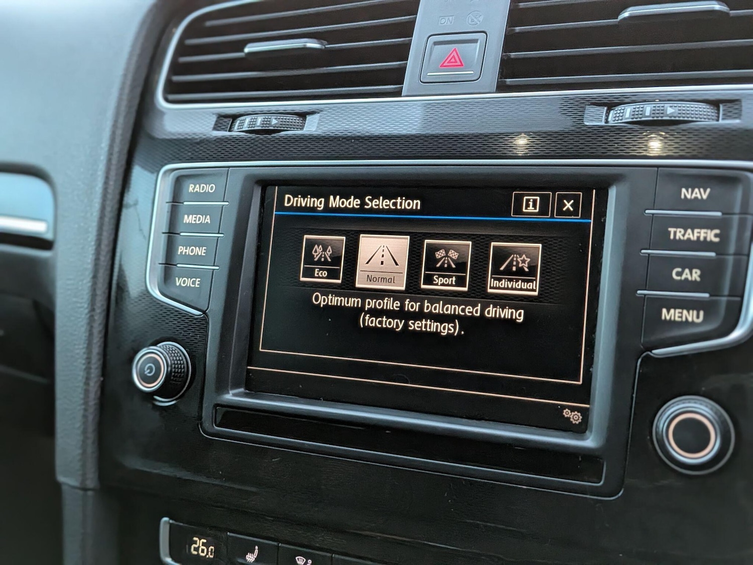 Used Volkswagen Golf 2016 for sale - 77049660: Photo 40