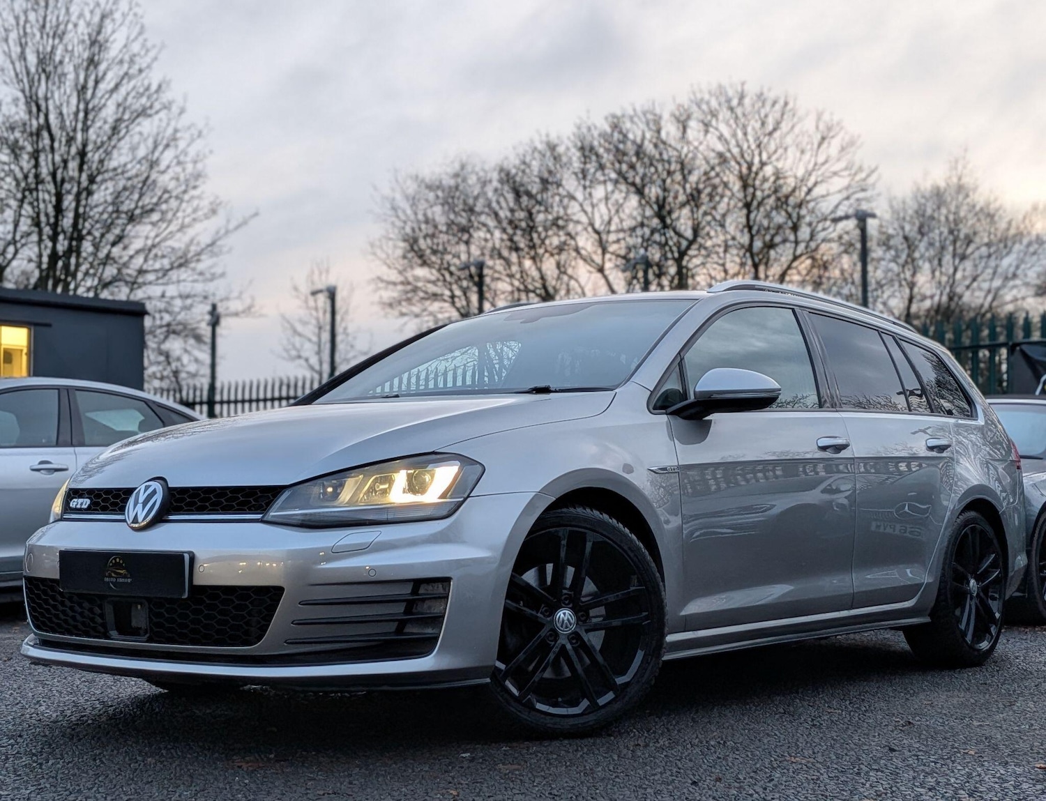 Used Volkswagen Golf 2016 for sale - 77049660: Photo 5