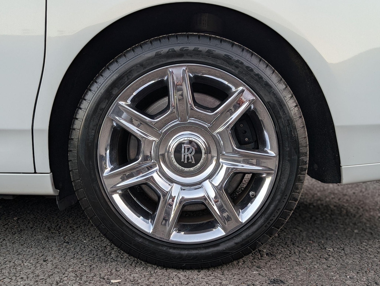 Used Rolls-Royce Ghost 2012 for sale - 76409267: Photo 21