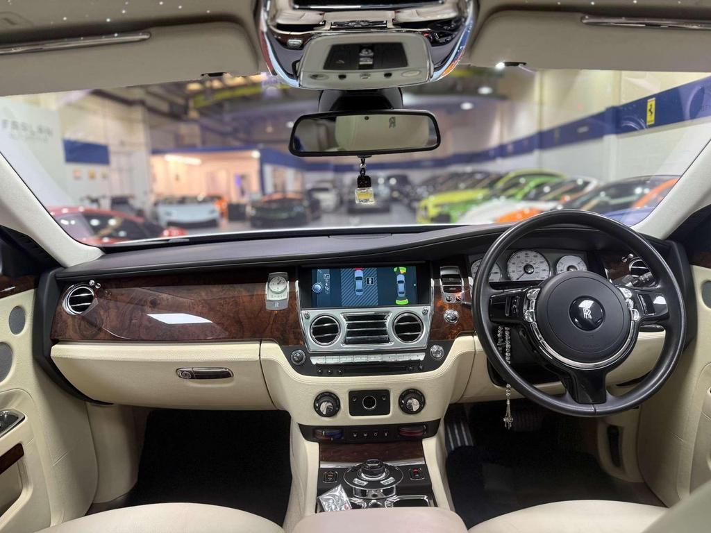 Used Rolls-Royce Ghost 2012 for sale - 76409267: Photo 23