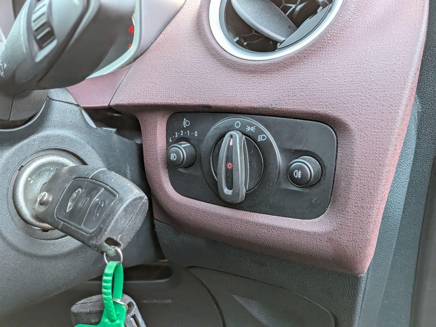 Used Ford Fiesta 2011 for sale - 77016524: Photo 24