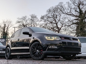 Used Volkswagen Polo 2016 for sale - 77016525: Photo