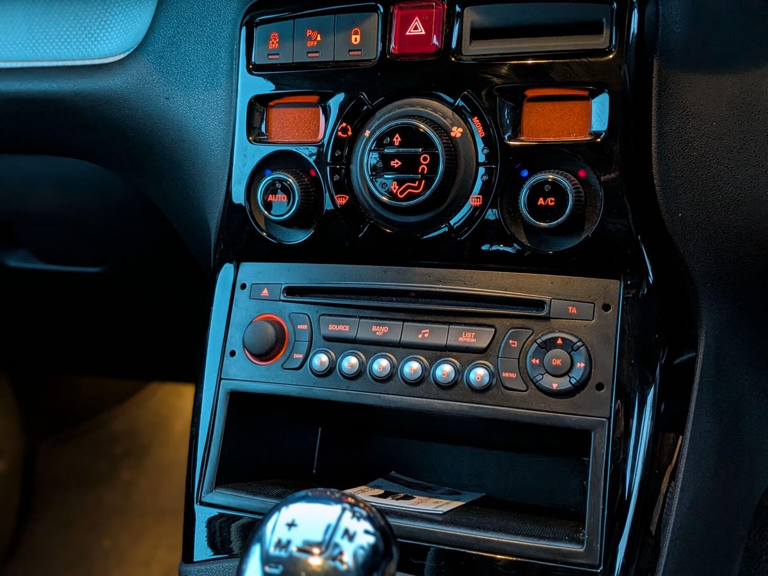 Used Citroen C3 Picasso 2013 for sale - 77376577: Photo 32