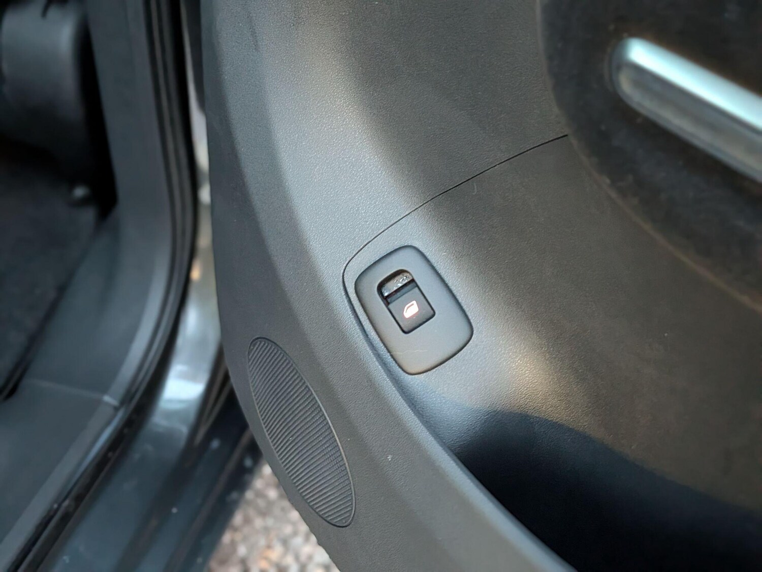 Used Citroen C3 Picasso 2013 for sale - 77376577: Photo 40