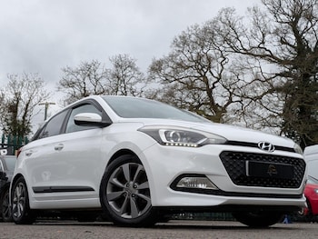 Used Hyundai i20 2015 for sale - 78135791: Photo