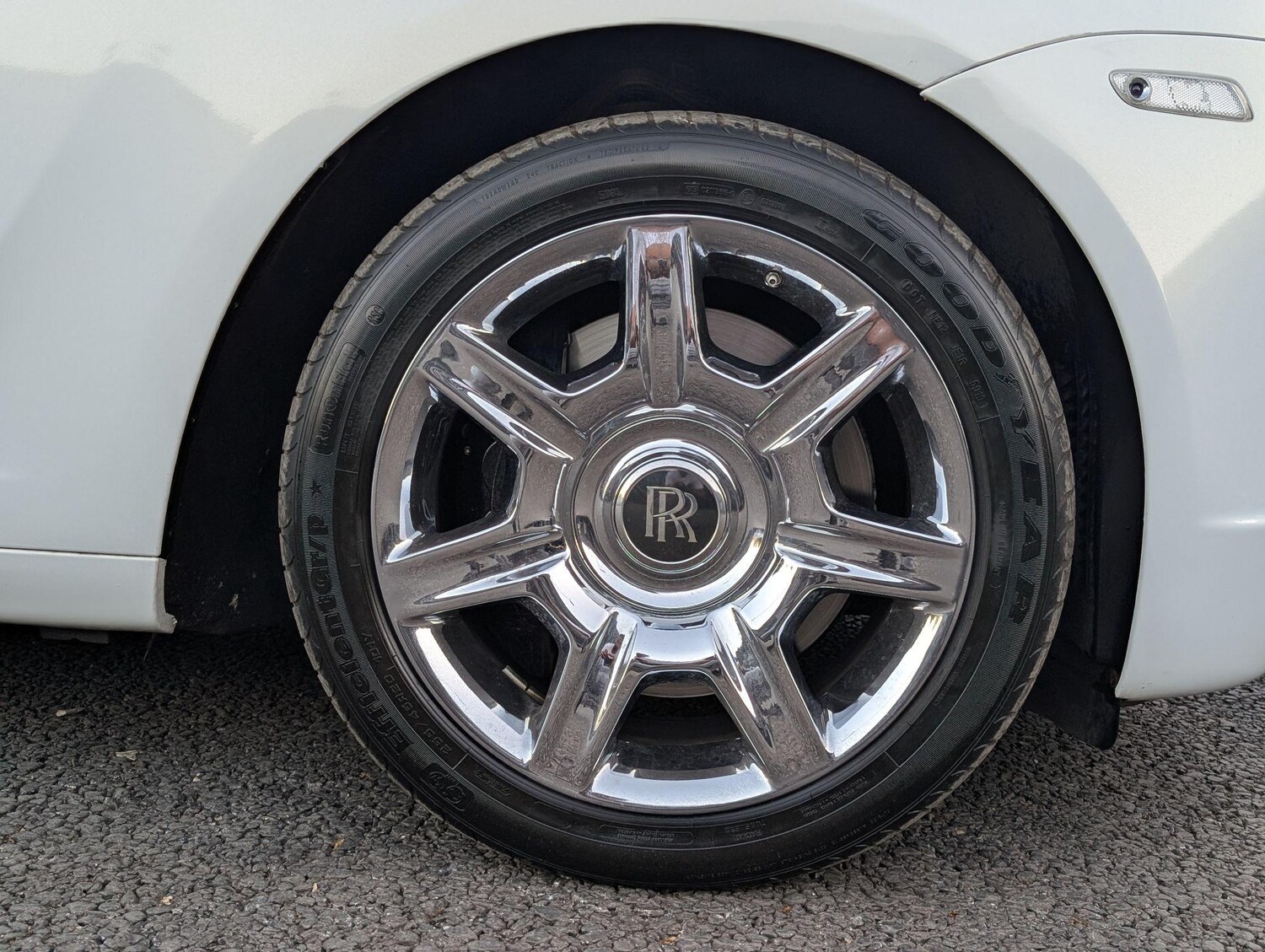 Used Rolls-Royce Ghost for sale - 77892517: Photo 19