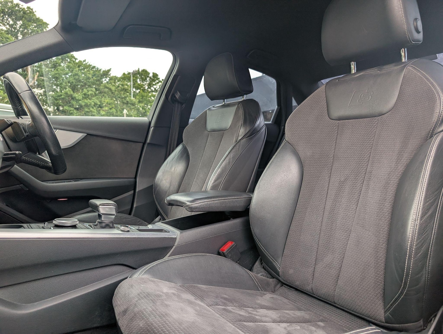 Used Audi A4 for sale - 77587099: Photo 27