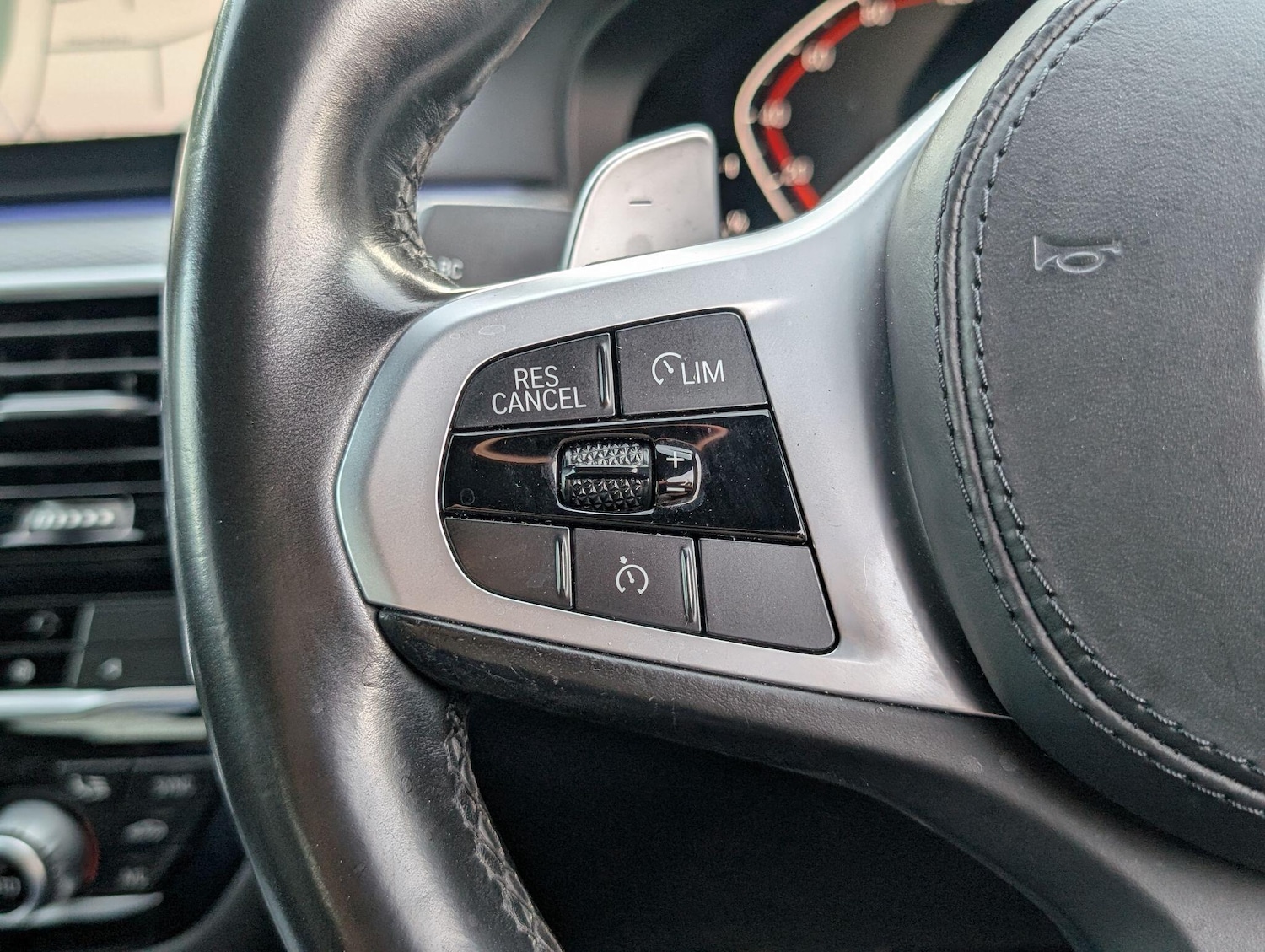 Used BMW 5 Series 2020 for sale - 75507606: Photo 34