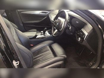 Used BMW 5 Series 2020 for sale - 75507606: Photo