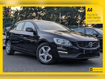 Used Volvo V60 2017 for sale - 75508207: Photo