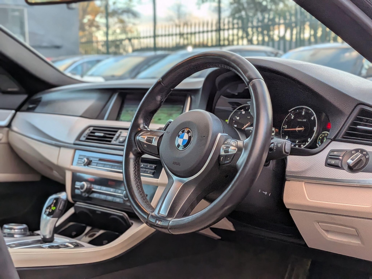 Used BMW 5 Series 2015 for sale - 76771876: Photo 17