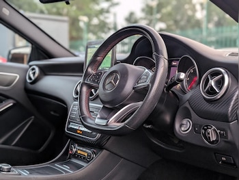 Used Mercedes-Benz A-Class 2017 for sale - 75562788: Photo