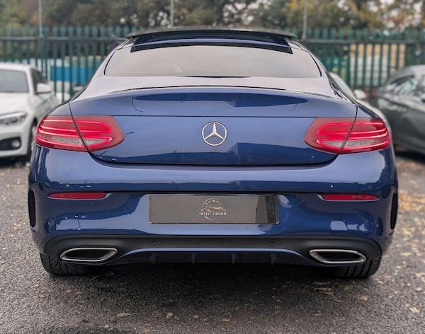 Used Mercedes-Benz C-Class 2018 for sale - 76239675: Photo 12