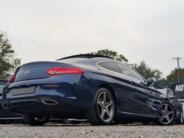 Used Mercedes-Benz C-Class 2018 for sale - 76239675: Photo 8