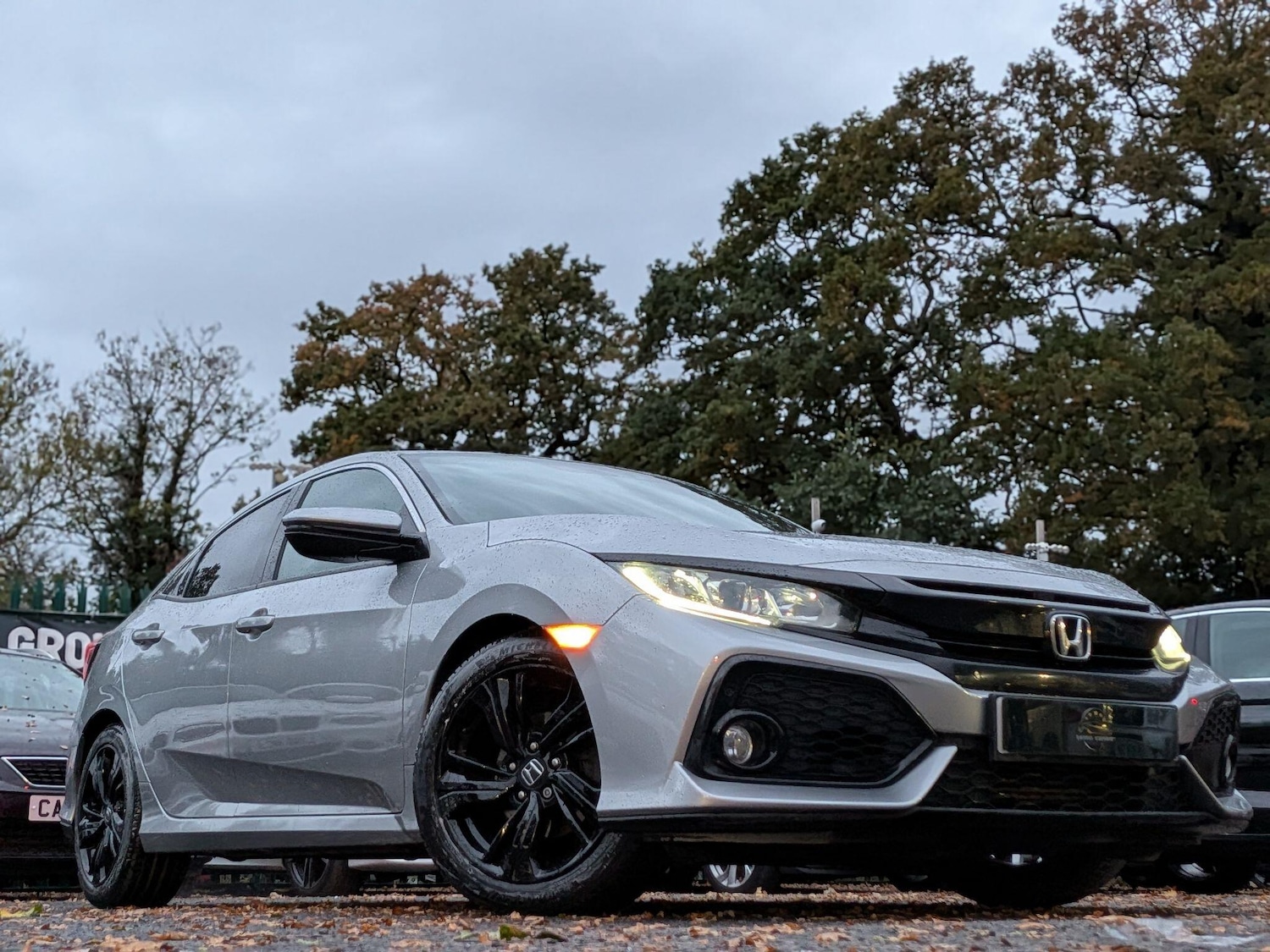 Used Honda Civic 2018 for sale - 76370651: Photo 4