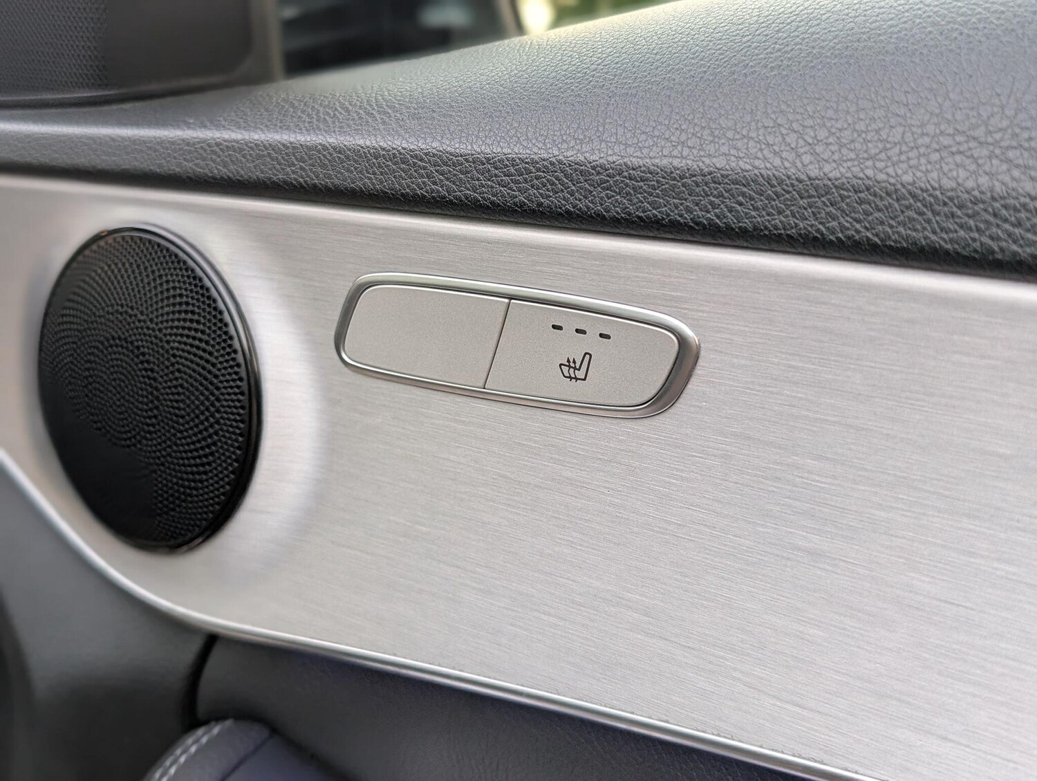 Used Mercedes-Benz C Class 2019 for sale - 75789416: Photo 76