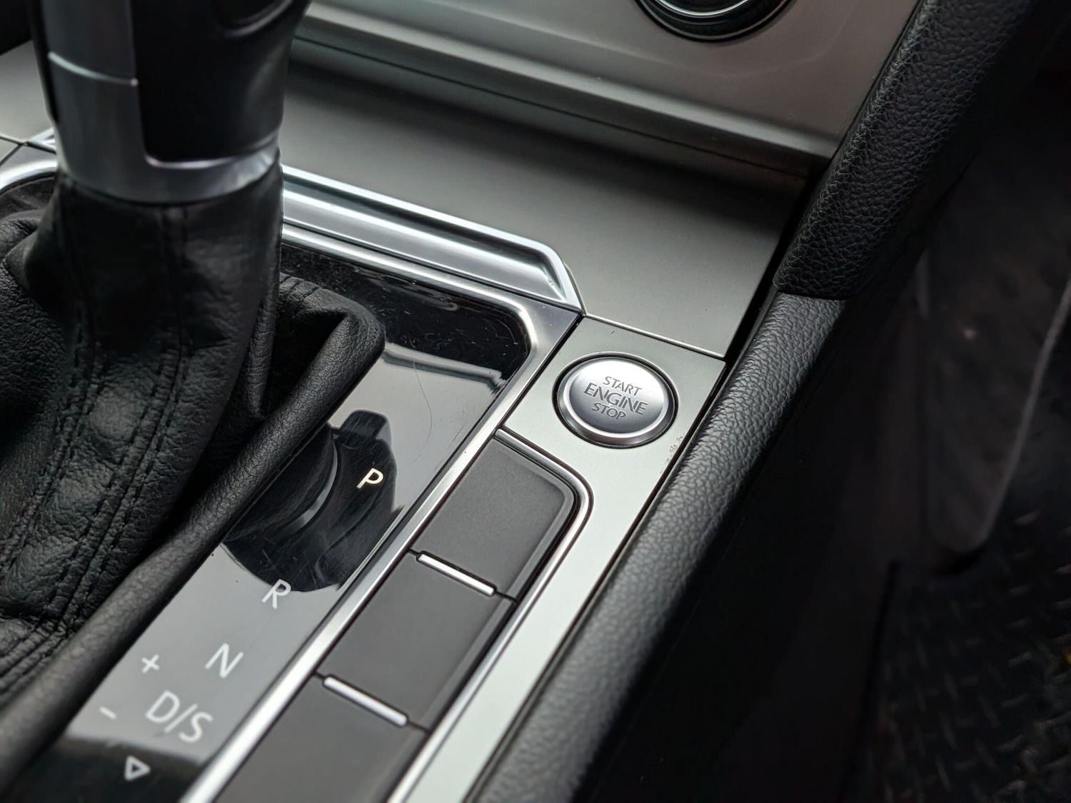 Used Volkswagen Passat 2018 for sale - 77203015: Photo 30