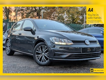 Used Volkswagen Golf 2018 for sale - 76992651: Photo