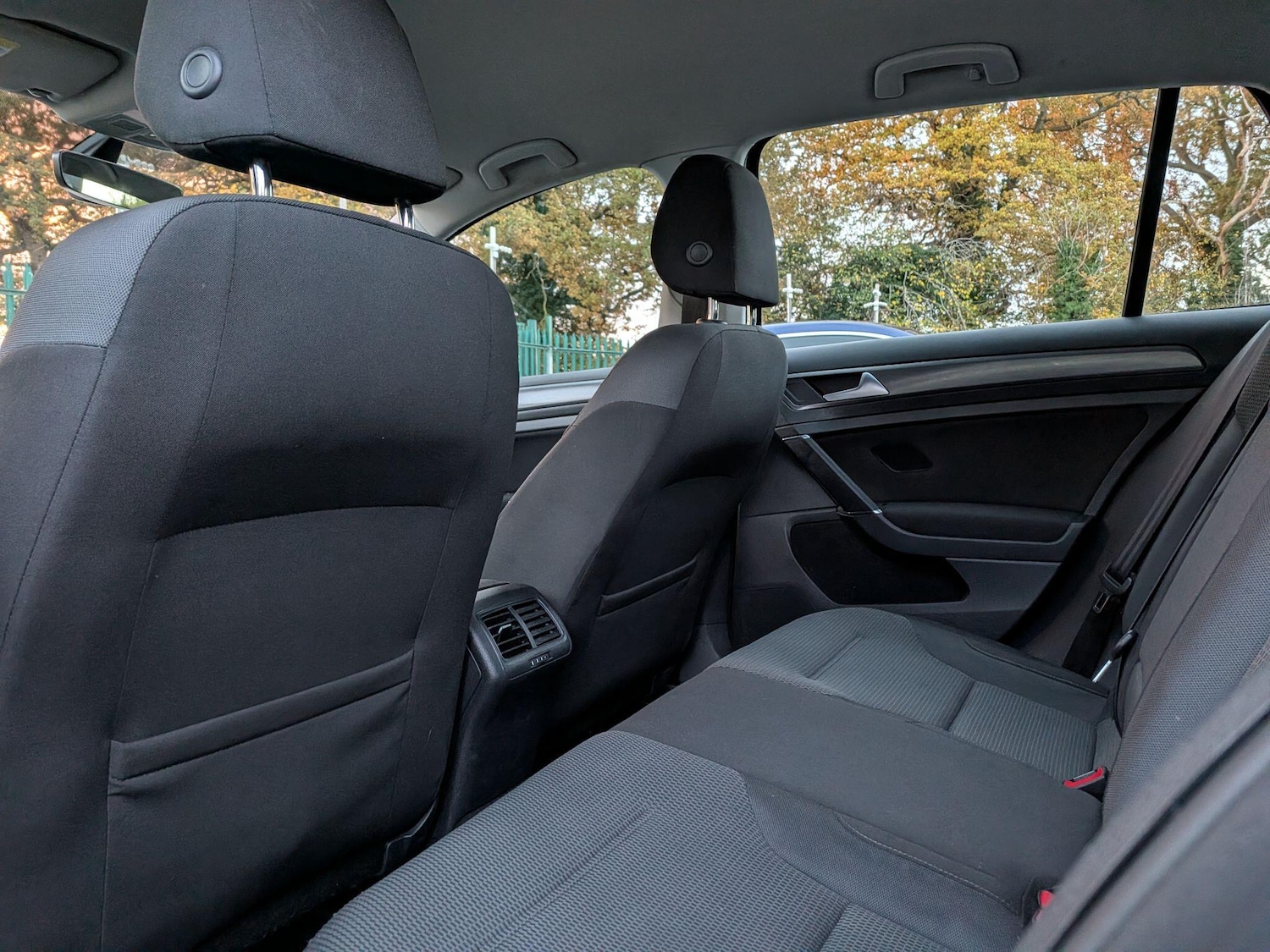 Used Volkswagen Golf 2018 for sale - 76992651: Photo 25