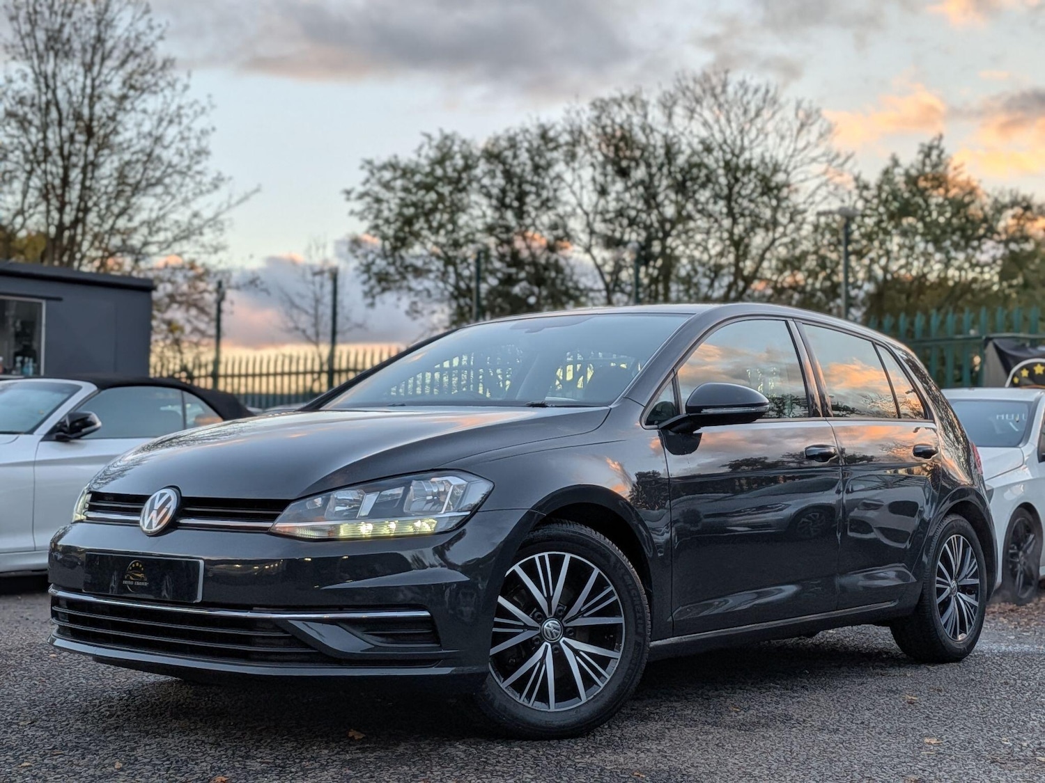 Used Volkswagen Golf 2018 for sale - 76992651: Photo 5