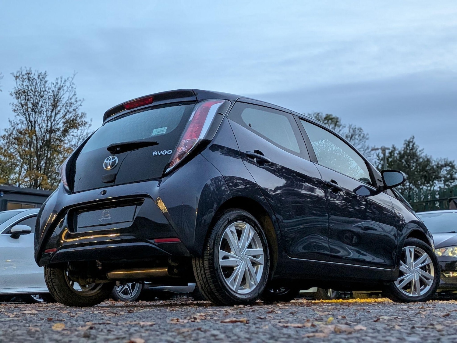 Used Toyota AYGO 2015 for sale - 76424998: Photo 10