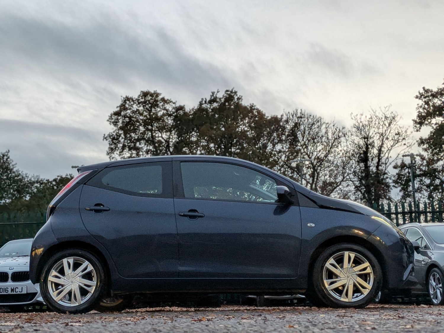 Used Toyota AYGO 2015 for sale - 76424998: Photo 13