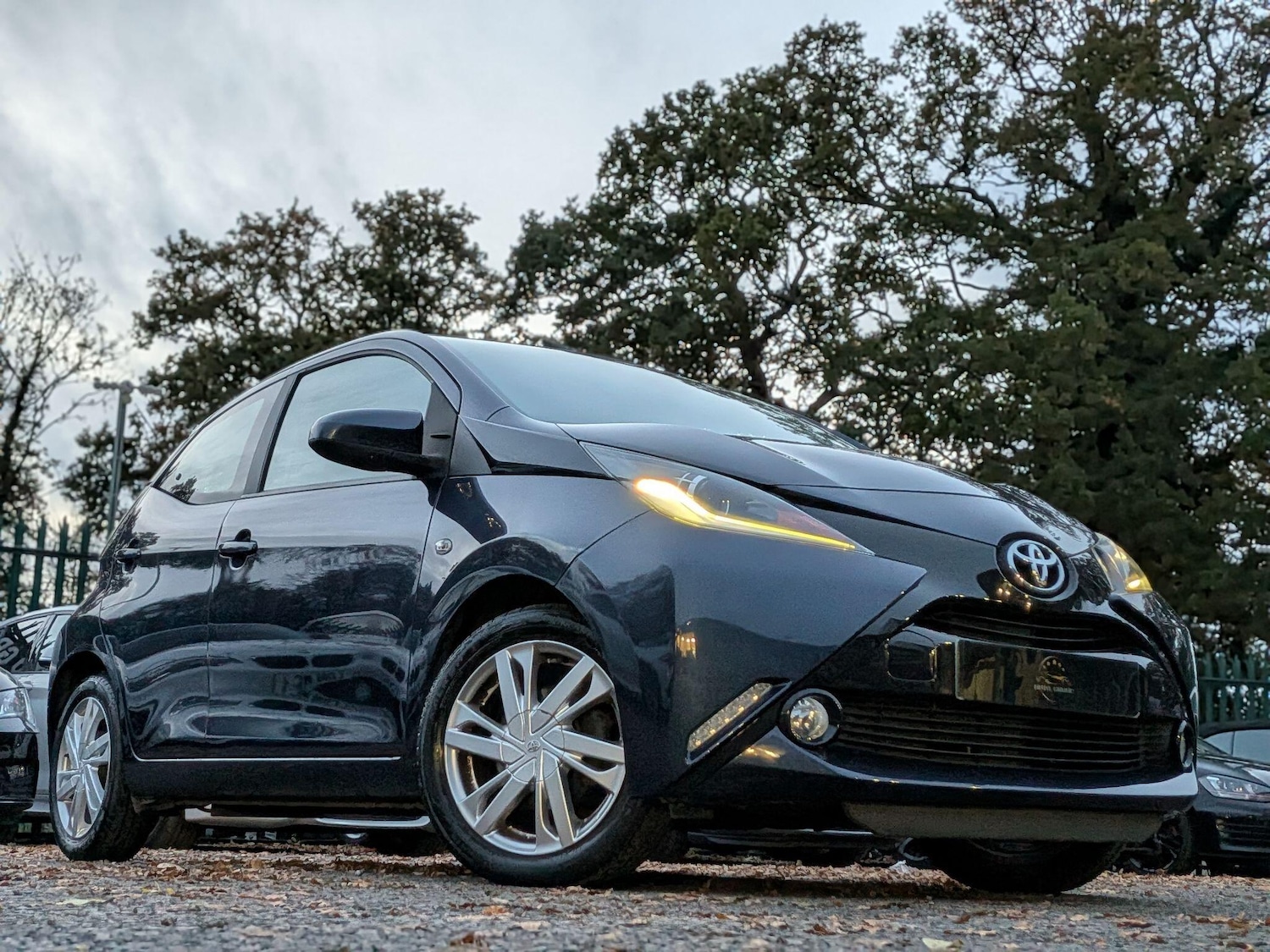 Used Toyota AYGO 2015 for sale - 76424998: Photo 4