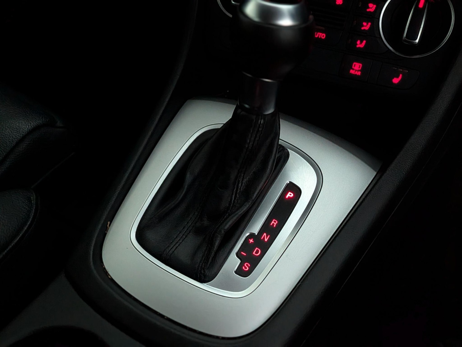 Used Audi Q3 2016 for sale - 76527922: Photo 35