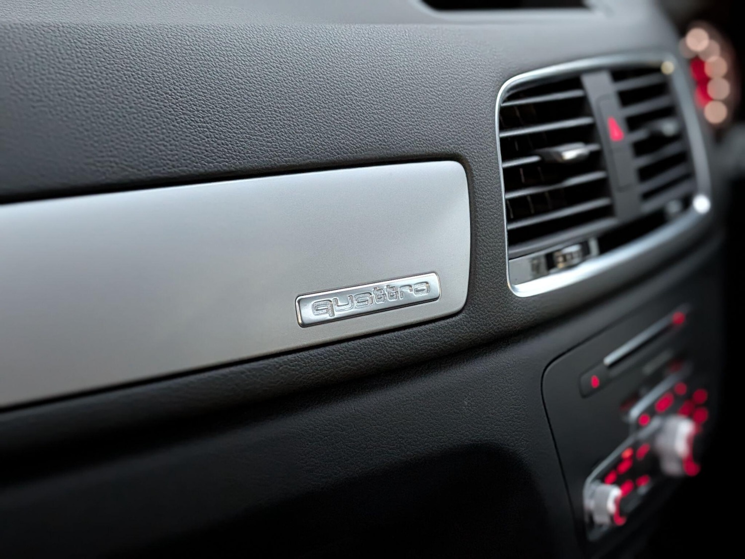 Used Audi Q3 2016 for sale - 76527922: Photo 42