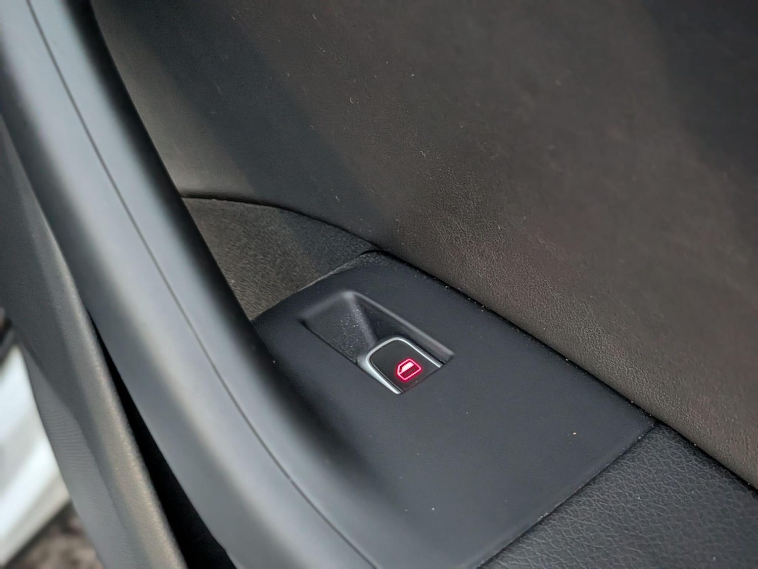 Used Audi Q3 2016 for sale - 76527922: Photo 45