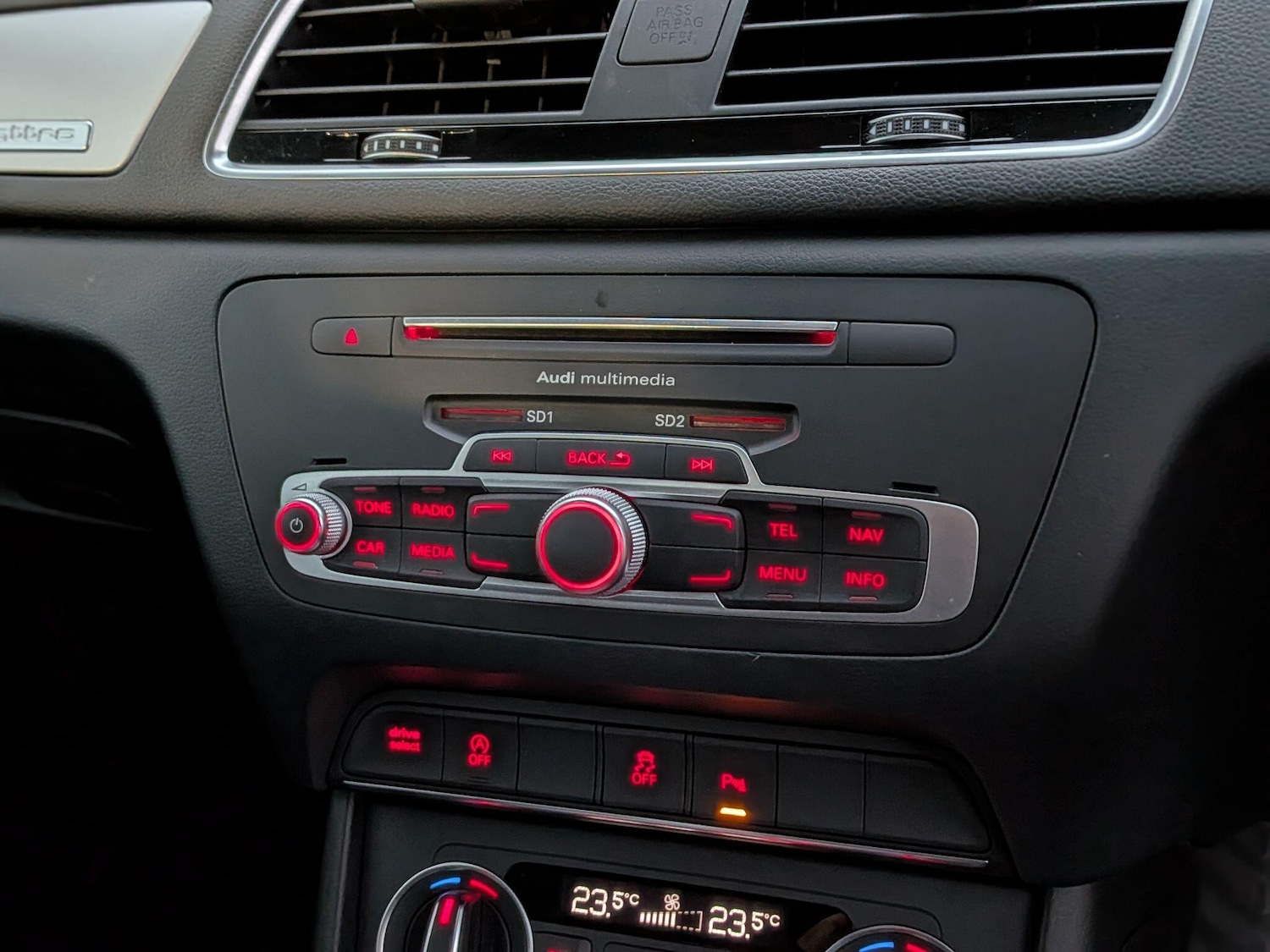 Used Audi Q3 2016 for sale - 76527922: Photo 54