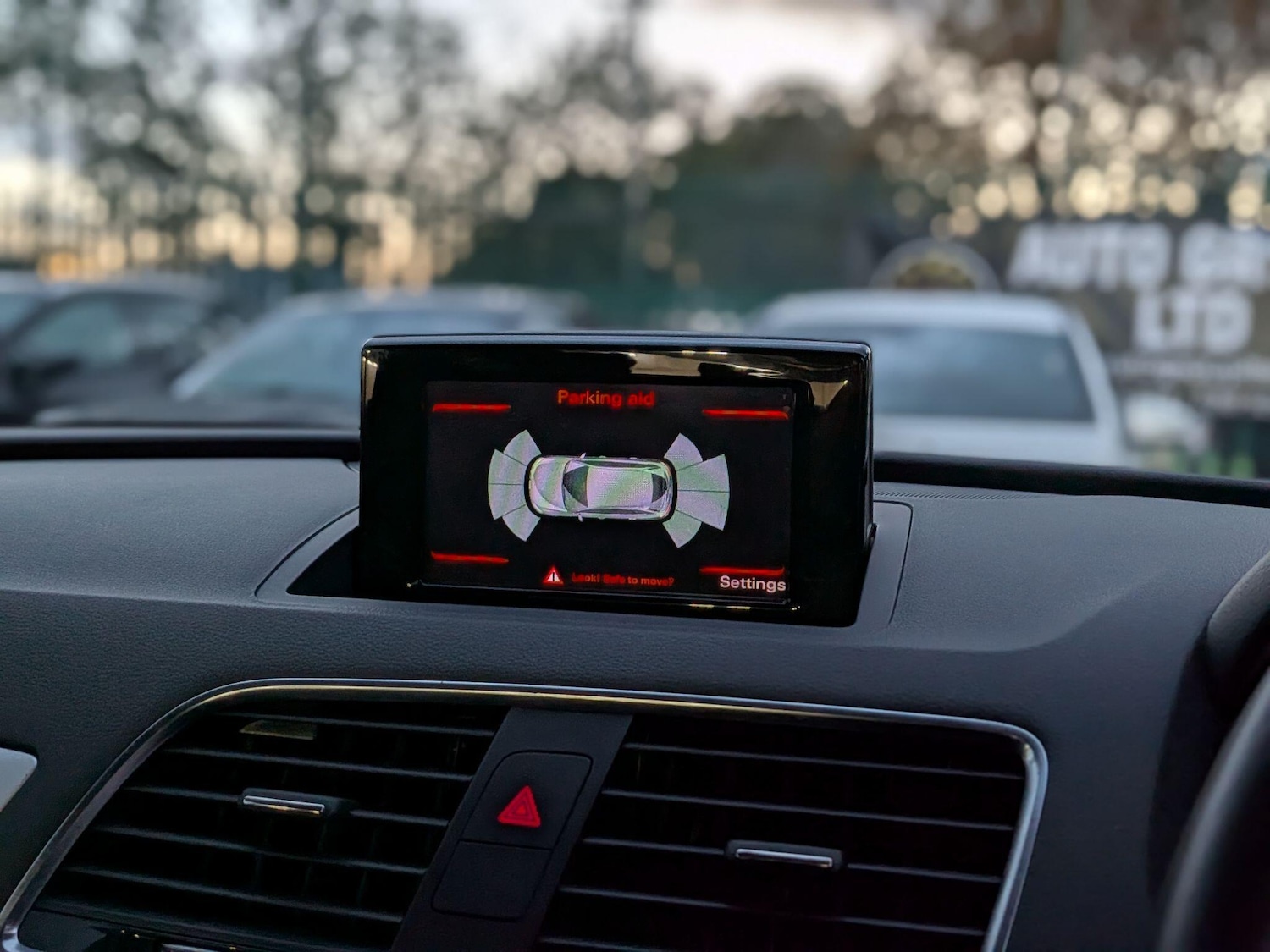 Used Audi Q3 2016 for sale - 76527922: Photo 55