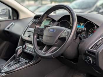 Used Ford Focus 2017 for sale - 74750275: Photo
