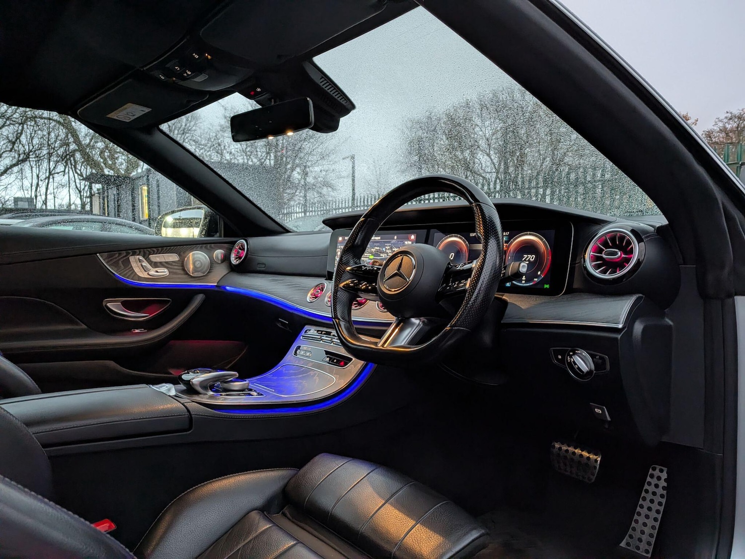 Used Mercedes-Benz E Class for sale - 77001071: Photo 16