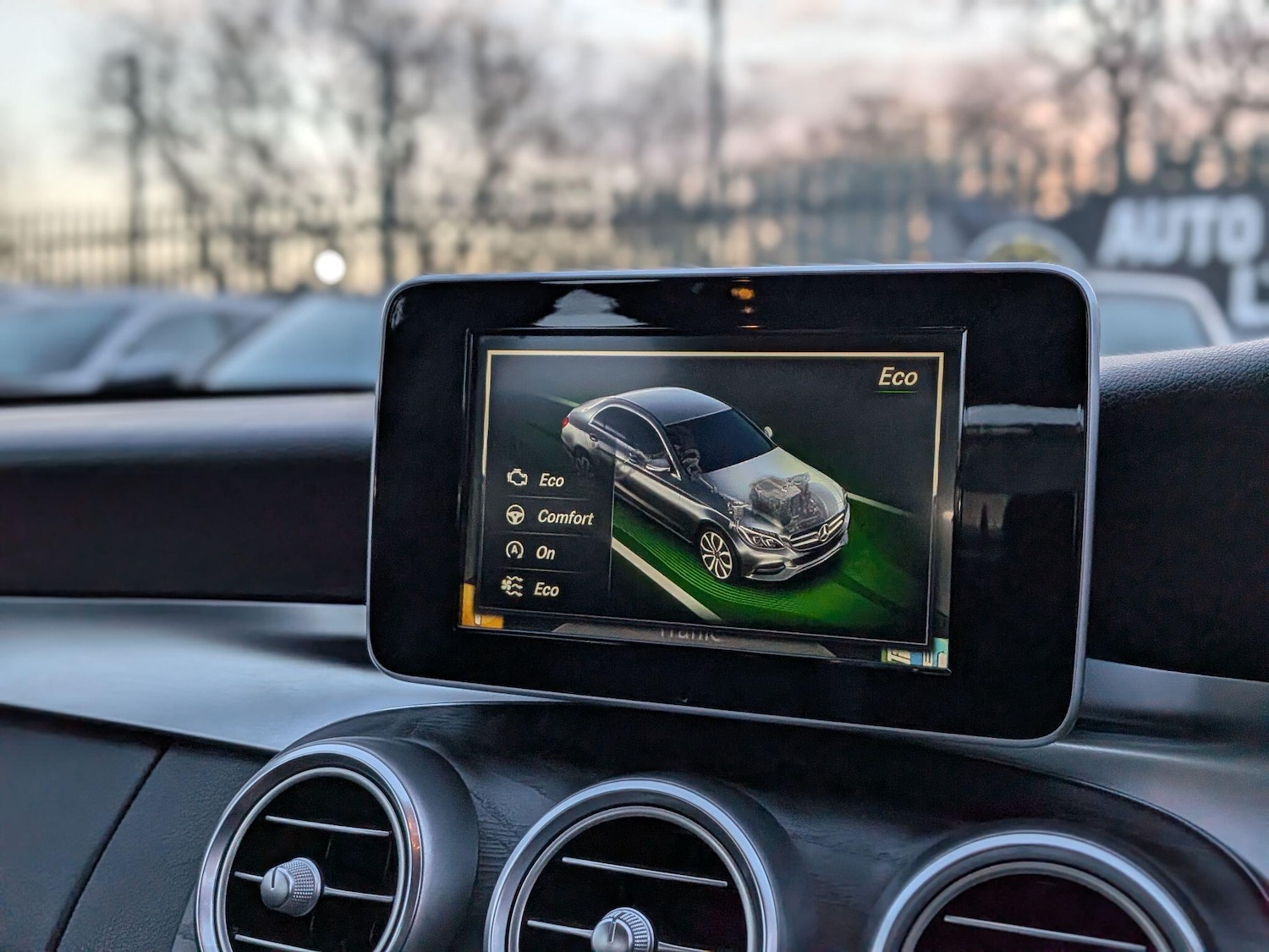 Used Mercedes-Benz C Class 2017 for sale - 77016693: Photo 38