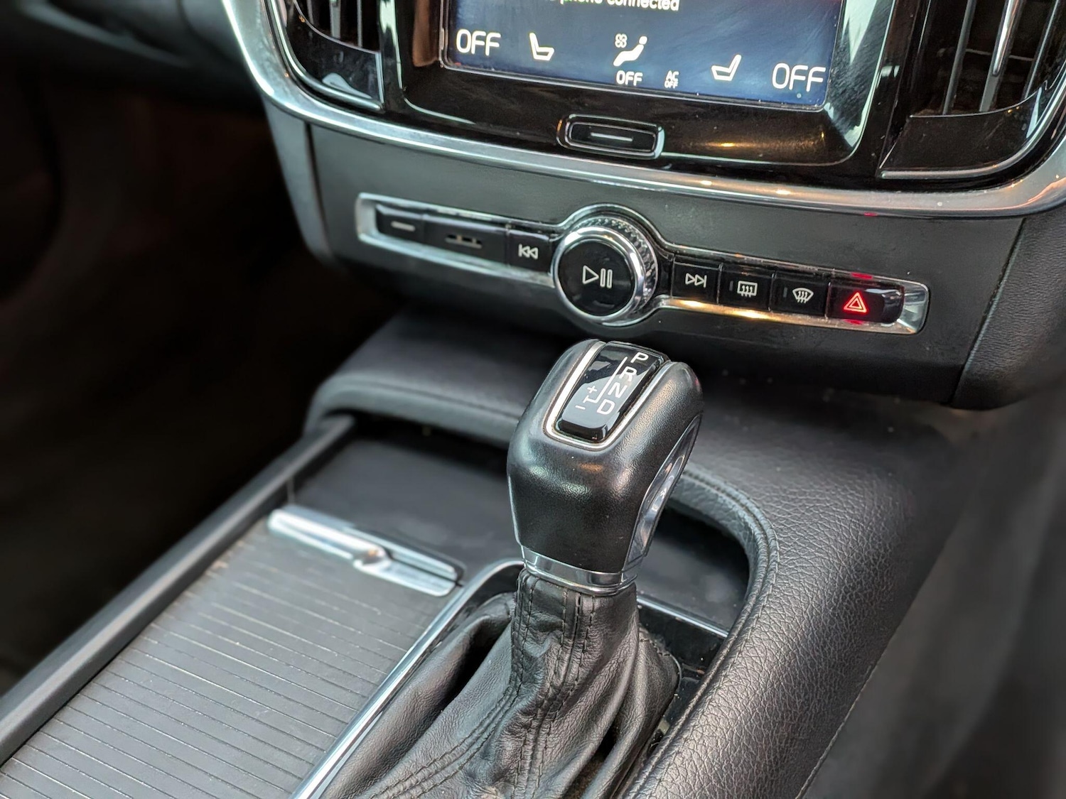 Used Volvo S90 2018 for sale - 76528017: Photo 37