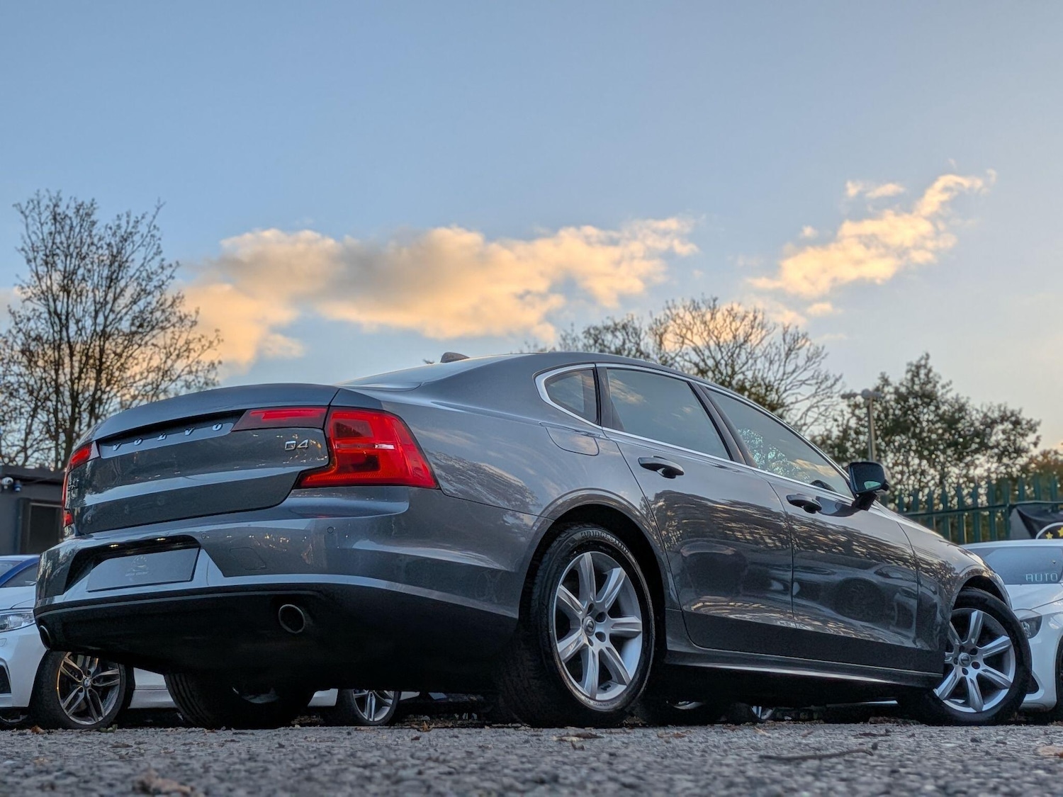 Used Volvo S90 2018 for sale - 76528017: Photo 8