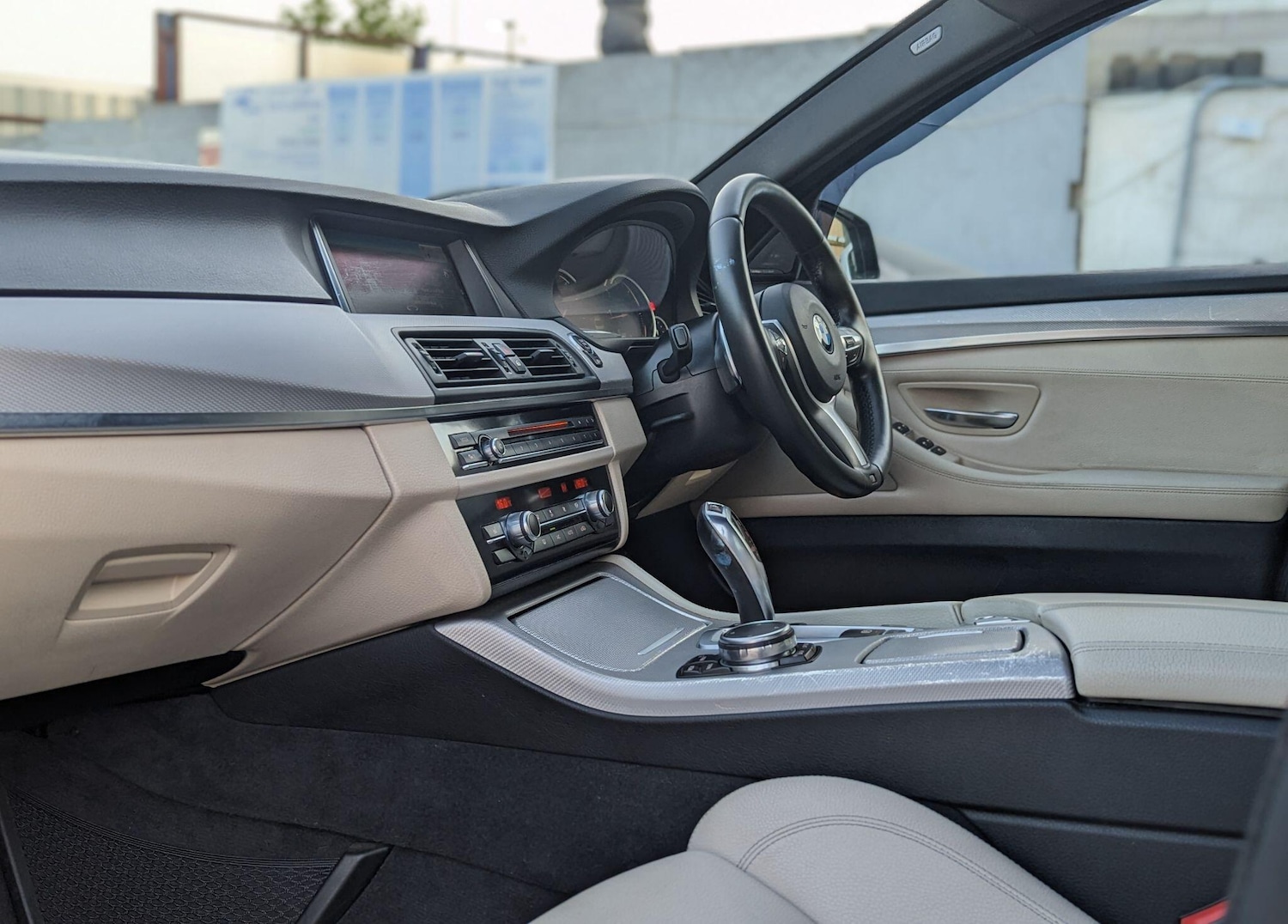 Used BMW 5 Series 2015 for sale - 76666675: Photo 23