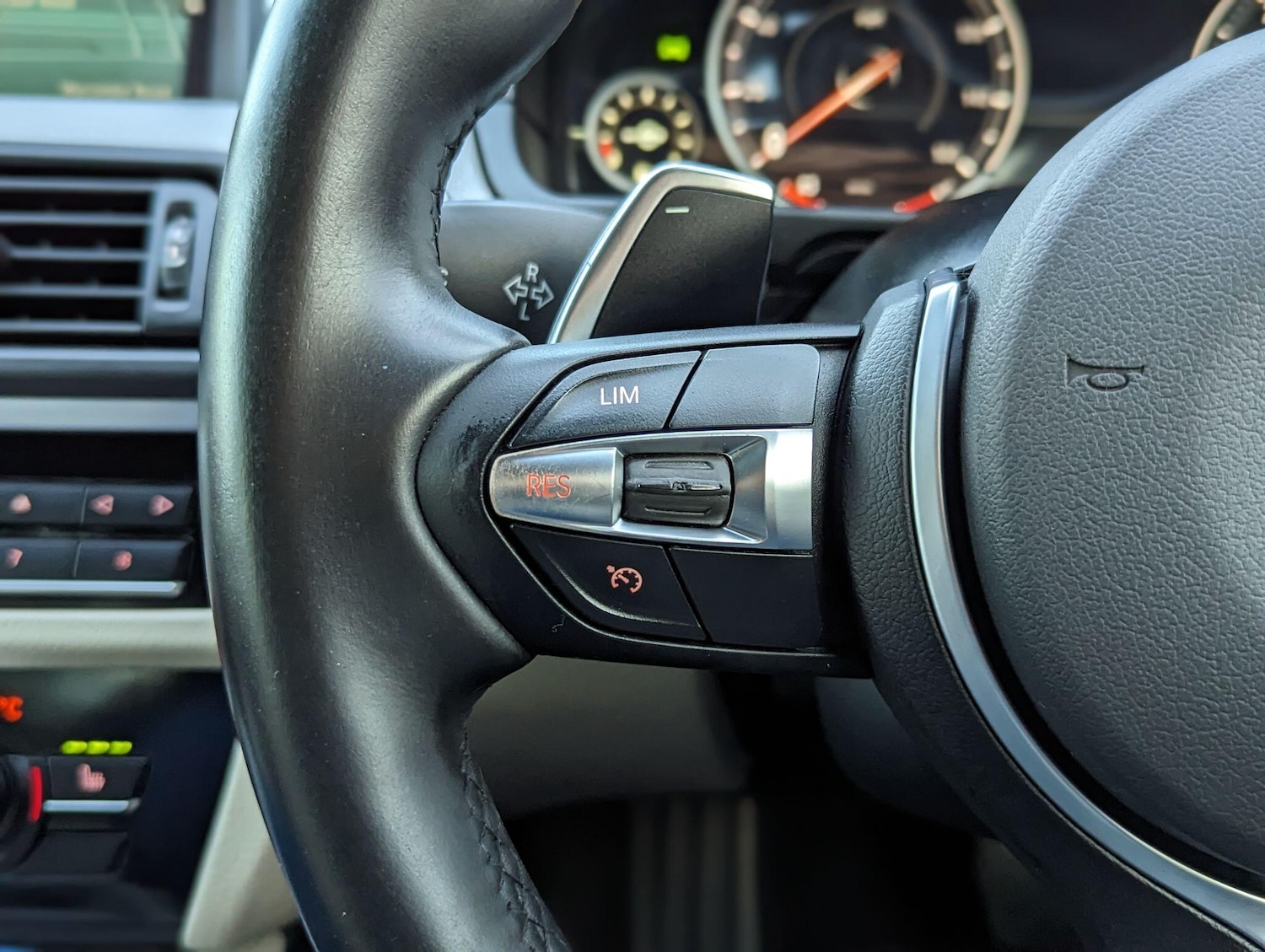 Used BMW 5 Series 2015 for sale - 76666675: Photo 35