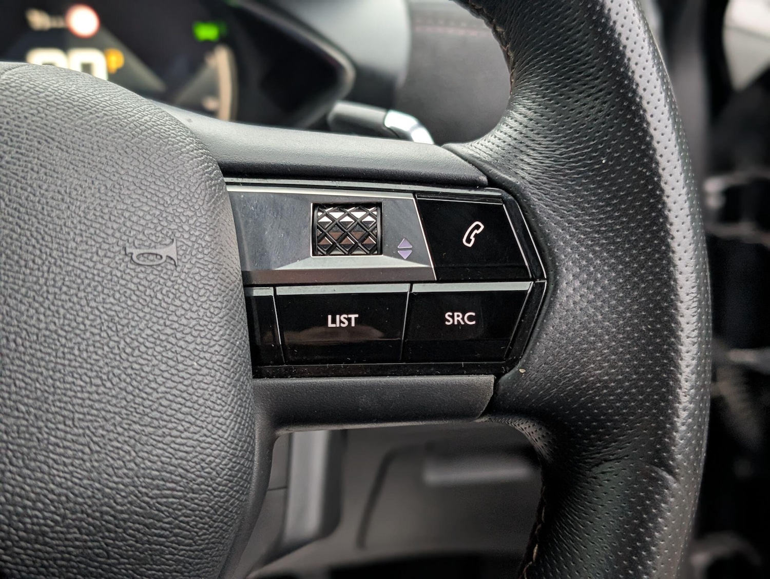 Used DS Automobiles DS 3 Crossback 2019 for sale - 76282779: Photo 25