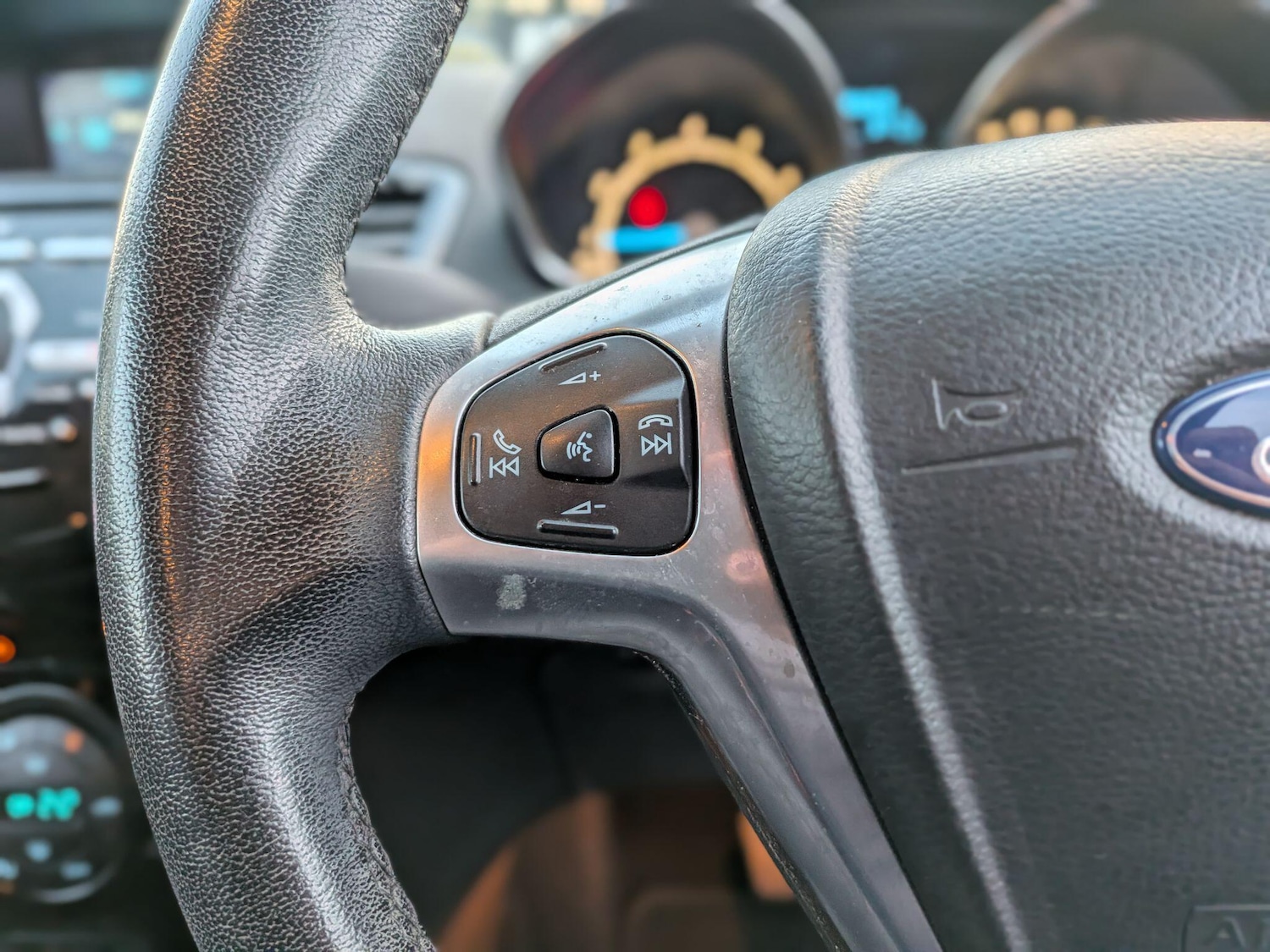 Used Ford Fiesta 2015 for sale - 77898487: Photo 26